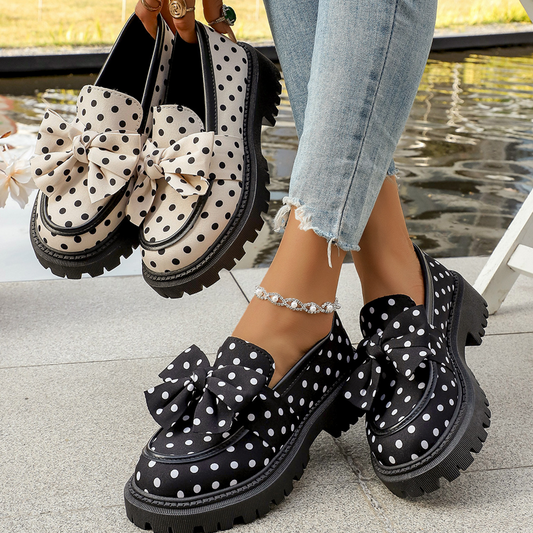 👞 50% SLEVA! ⏰ Dámské loafers s plochou podrážkou s puntíkatým vzorem a mašlí – Pohodlné roztomilé a perfektní na každodenní nošení i do kanceláře 🎀