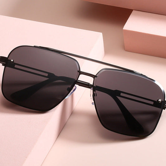 🕶️ 50% SLEVA! ⏳ Retro sluneční brýle s přechodovými barvami a UV400 ochranou – Stylové bez oslnění a perfektní na léto pláž nebo město – 100% UV ochrana ☀️