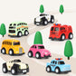 🚗 50% SLEVA PRÁVĚ TEĎ! 🎨 Sada 12 miniaturních hracích autíček s motivy kreslených postaviček – Živé barvy hladce se odvalující kolečka a odolný ABS – Perfektní jako dárek na party a pro sběratele ✨